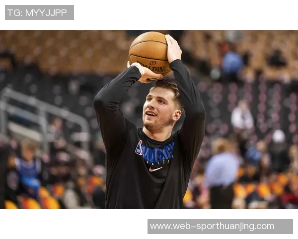 东契奇谈上半场防守不足中场调整后成功提升退防速度